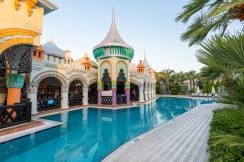 KAMELYA COLLECTION AISHEN K CLUB Pools & Beach